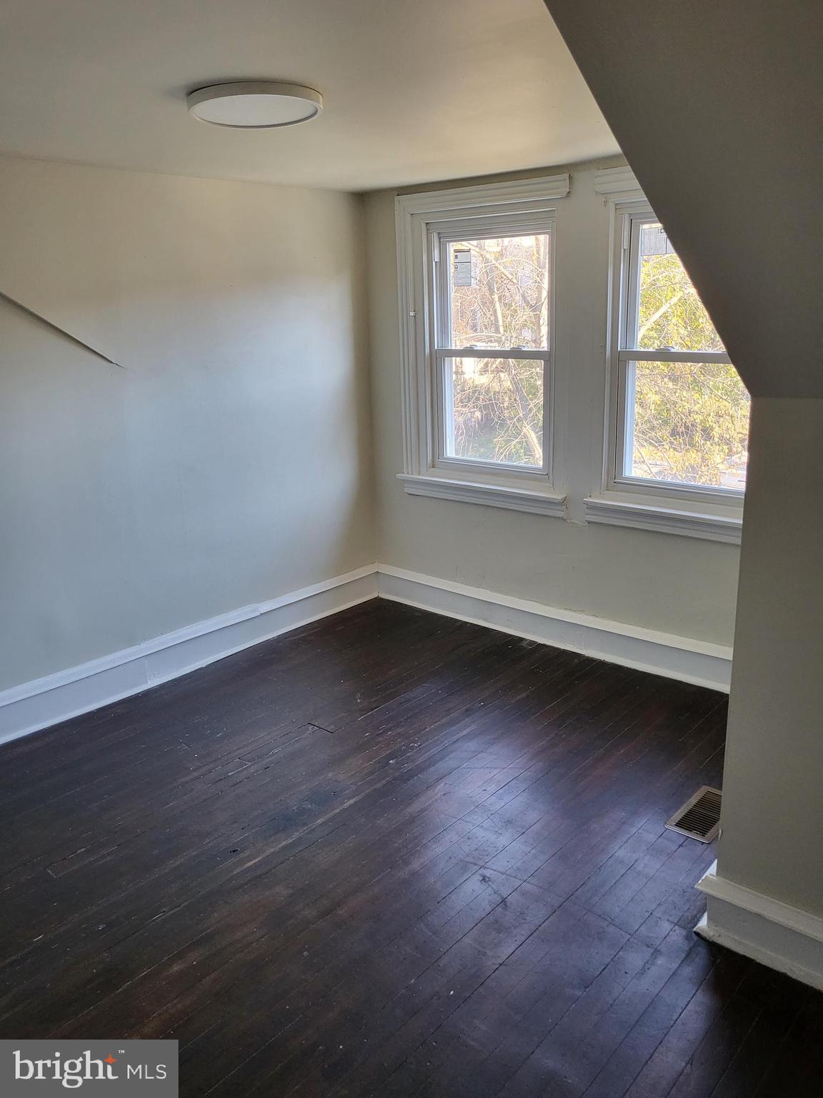 913 Wynnewood Road Philadelphia, PA 19151 - Photo 26 of 38 Gallery Image 26