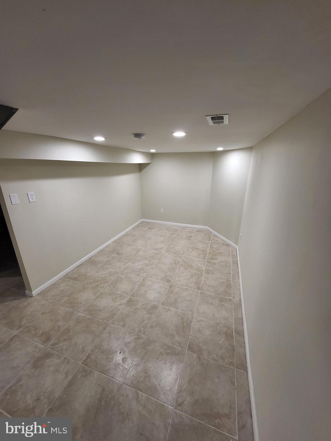 913 Wynnewood Road Philadelphia, PA 19151 - Photo 31 of 38 Gallery Image 31