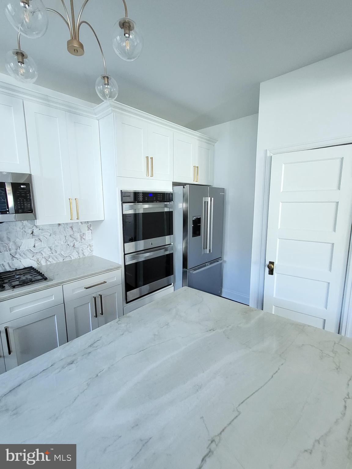 913 Wynnewood Road Philadelphia, PA 19151 - Photo 9 of 38 Gallery Image 9