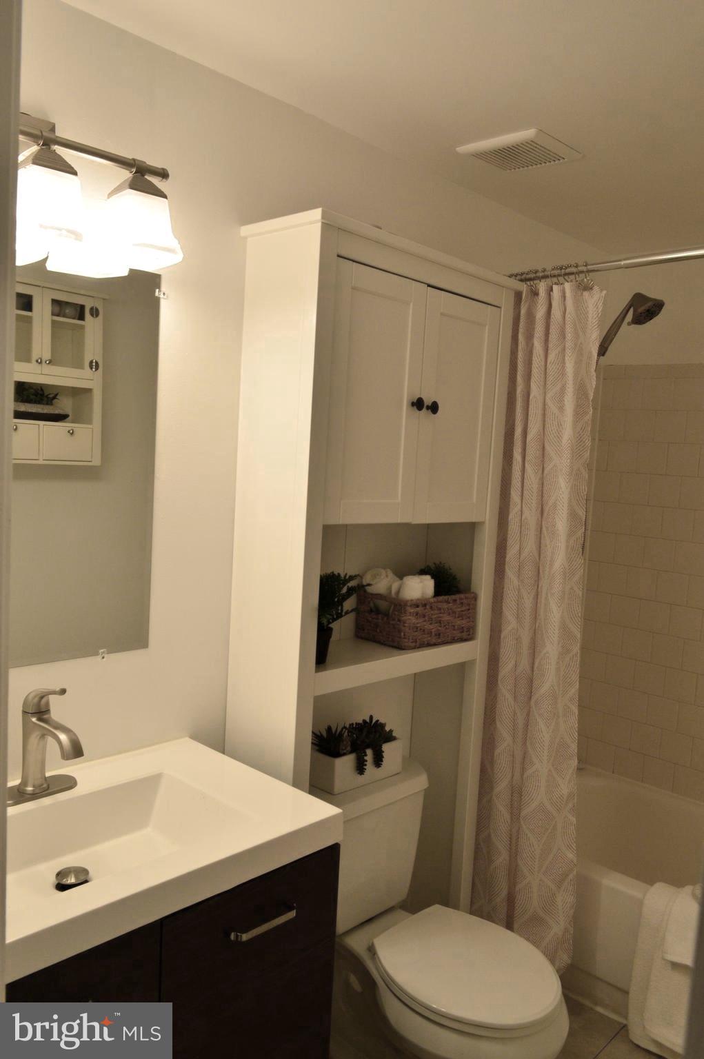 10749 Lester Street Silver Spring, MD 20902 - Photo 19 of 38