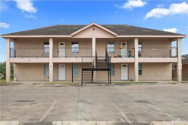 $900 | 800 West Javelina Drive, Pharr, TX 78577