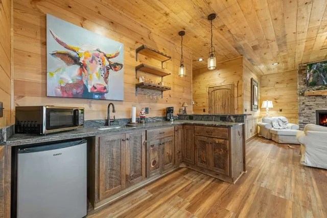 a view of a garage with furniture