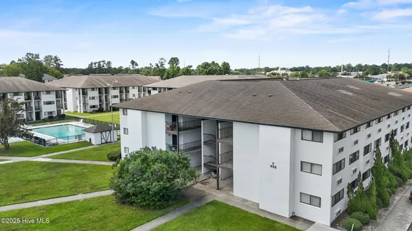 $127,000 | 452 Racine Drive, Unit F303, Wilmington, NC 28403