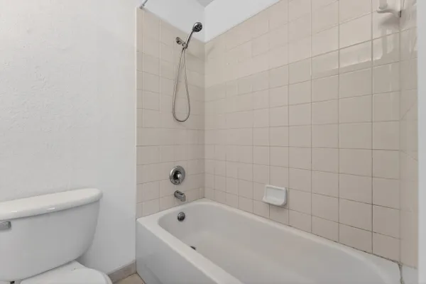 $2,200 | 3635 Sonoma Drive, Riviera Beach, FL 33404