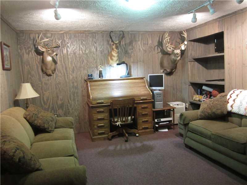 244 Sumney Road Bentleyville, PA 15314 - Photo 15 of 22 Family Room.
