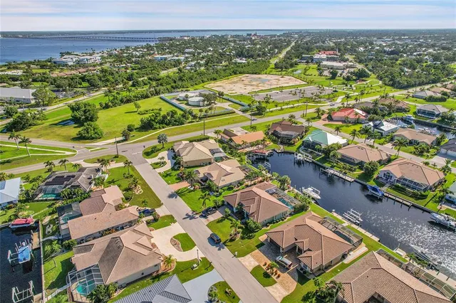 $749,000 | 310 Caicos Drive, Punta Gorda, FL 33950