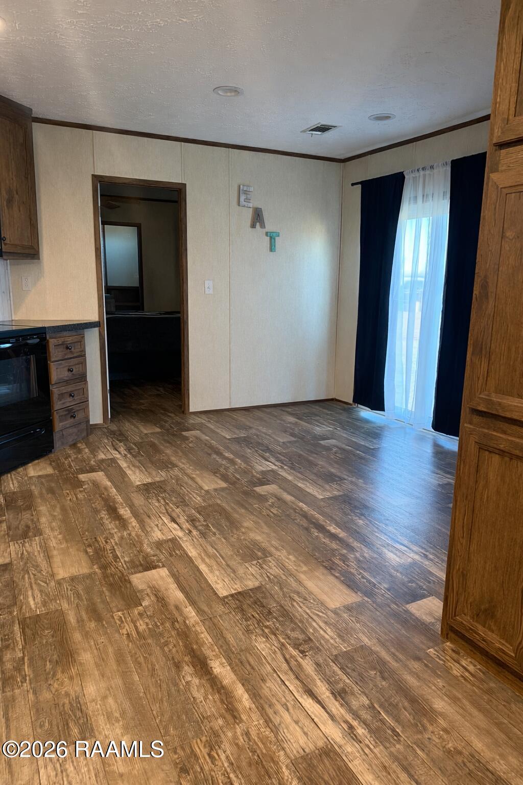 185 Sidney Charles Road Opelousas, LA 70570 - Photo 6 of 12 1530E389-A4DD-4258-B630-D45248F9C197