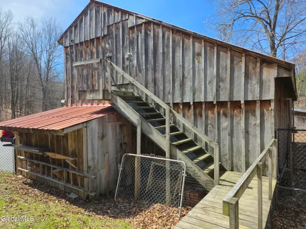 $310,000 | 8186 Highway 40, Hartford, NY 12832