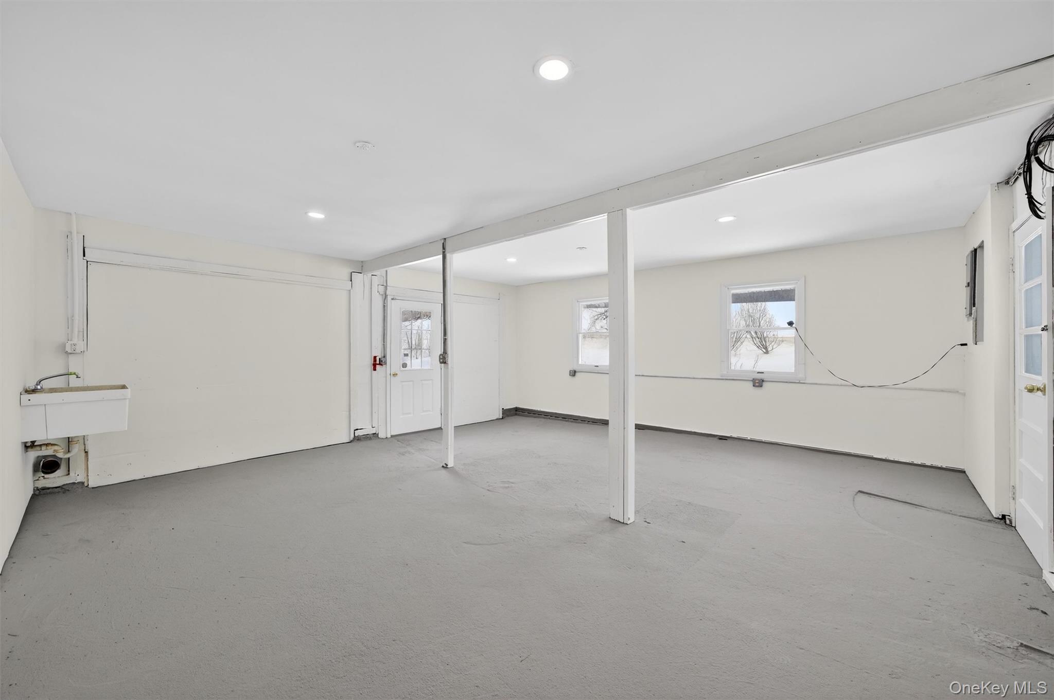 420 South Plank Road Westtown, NY 10998 - Photo 22 of 26 a view of an empty room