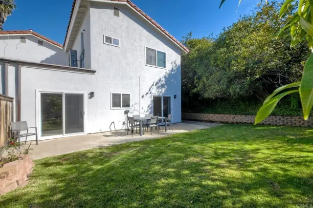 $2,100,000 | 6809 Corintia Street, Carlsbad, CA 92009