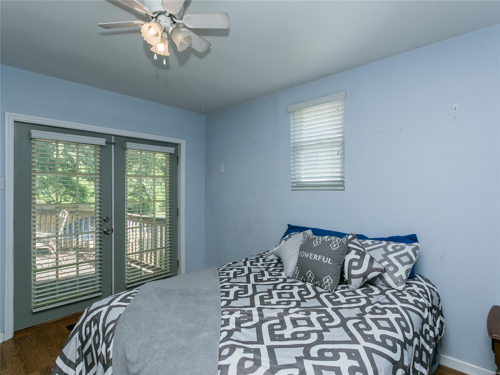 279 Old County Road St. Louis, MO 63125 - Photo 16 of 33