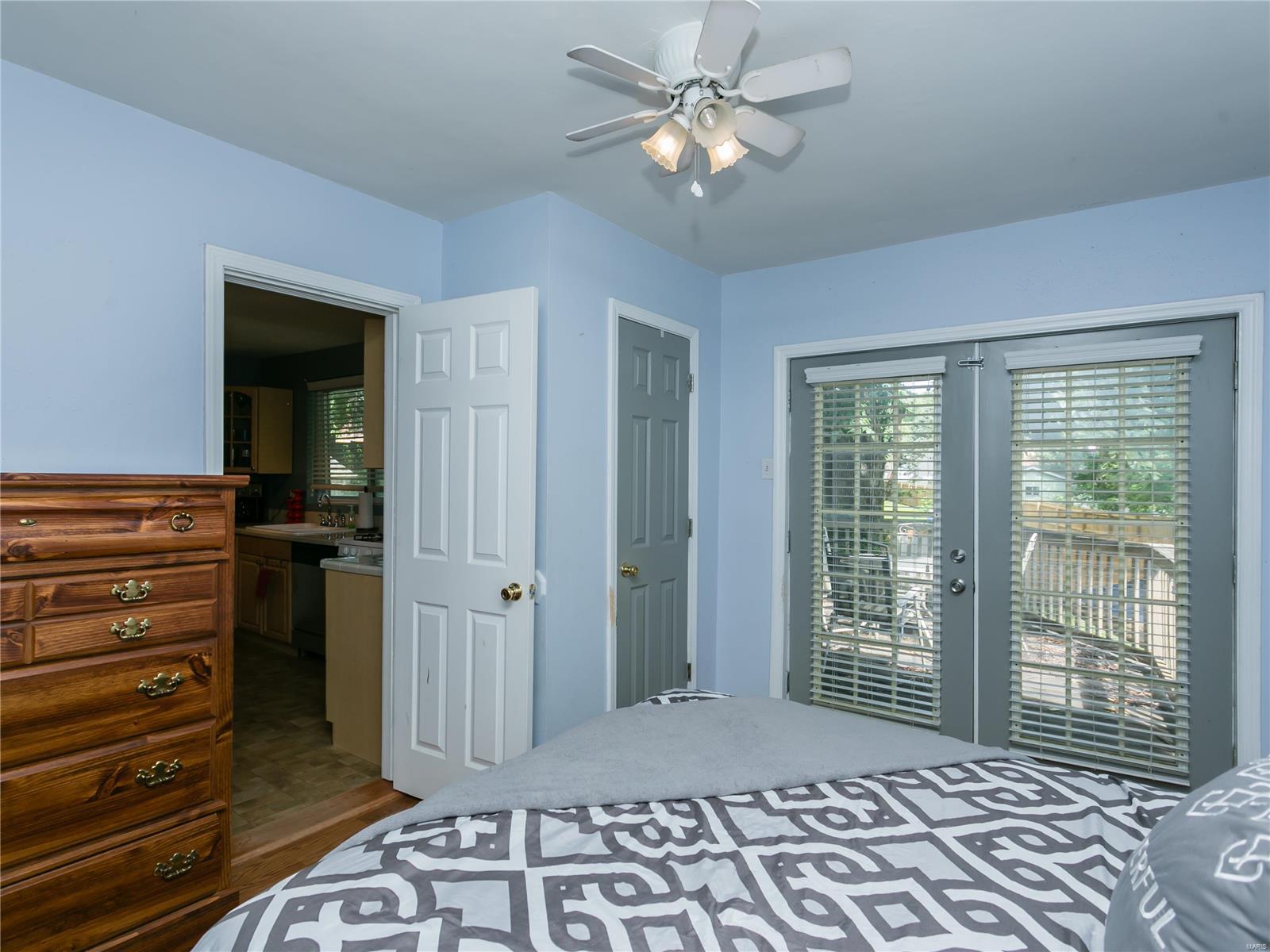 279 Old County Road St. Louis, MO 63125 - Photo 18 of 33