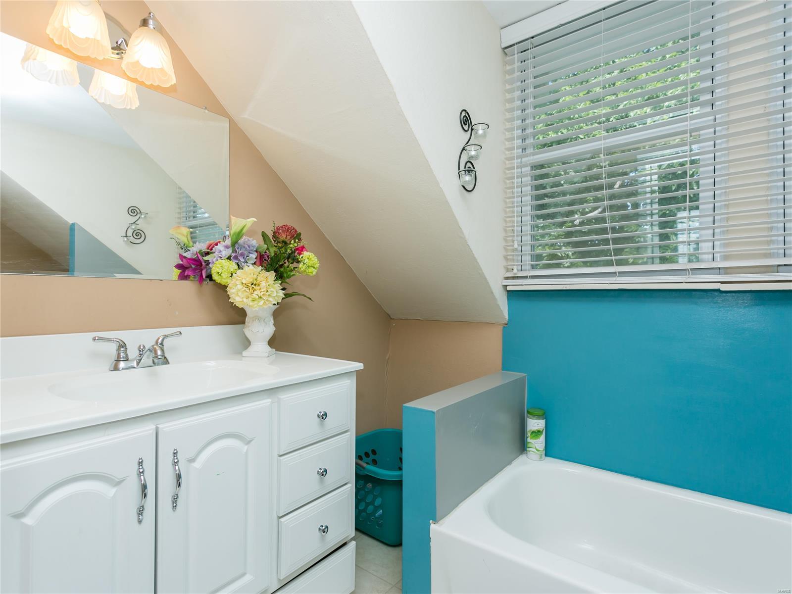 279 Old County Road St. Louis, MO 63125 - Photo 24 of 33