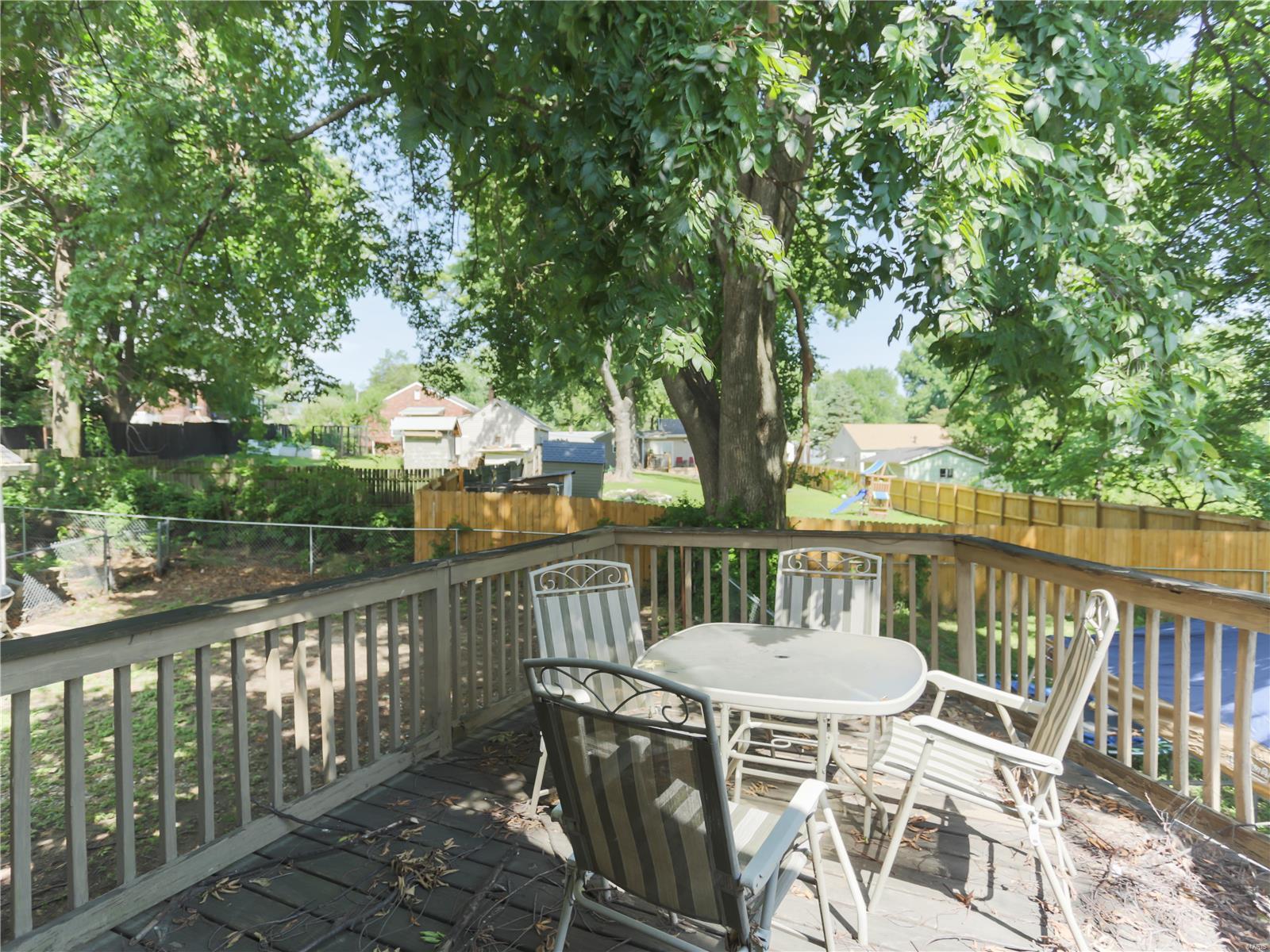 279 Old County Road St. Louis, MO 63125 - Photo 27 of 33