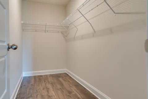 $414,000 | 2528 Elmcroft Avenue, Murfreesboro, TN 37128