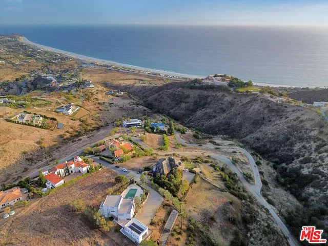 $29,000 | 5805 Foxview Drive, Malibu, CA 90265