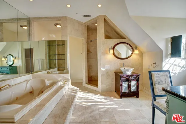 $29,000 | 5805 Foxview Drive, Malibu, CA 90265