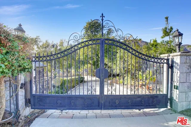 $29,000 | 5805 Foxview Drive, Malibu, CA 90265