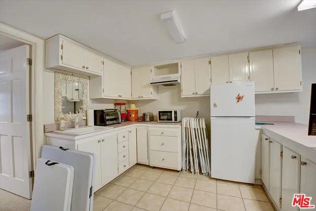 $29,000 | 5805 Foxview Drive, Malibu, CA 90265