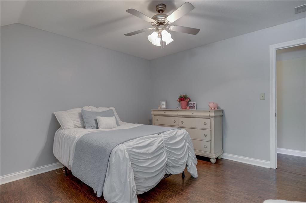852 Valley Way Road Greenwood, IN 46142 - Photo 27 of 31 Gallery Image 27