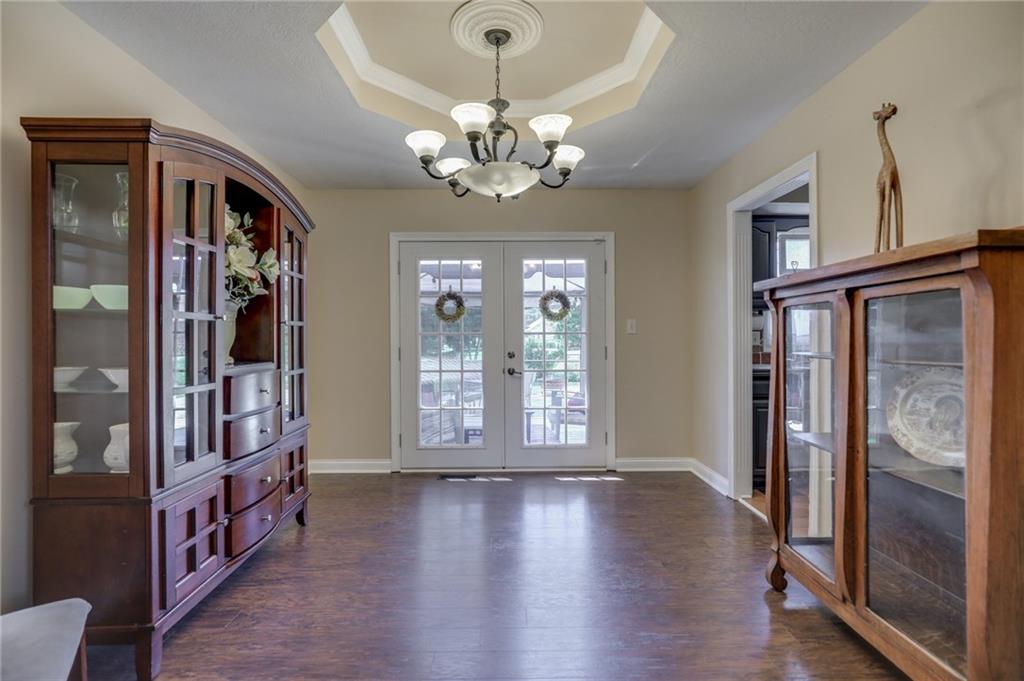 852 Valley Way Road Greenwood, IN 46142 - Photo 6 of 31 Gallery Image 6