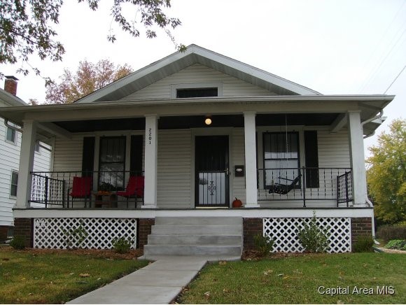 2201 South 6th Street Springfield, IL 62703 - Photo 1 of 11