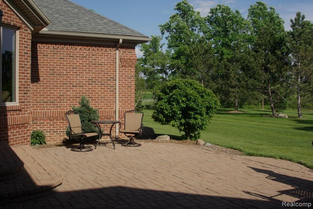 75931 Burman Road Richmond, MI 48062 - Photo 29 of 30 Patio2.jpg