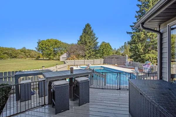 $585,000 | 6075 K Drive South, East Leroy, MI 49051