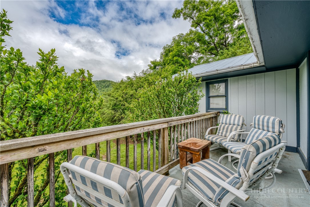 25 Reuben Wooten Road Banner Elk, NC 28604 - Photo 2 of 46 Gallery Image 2