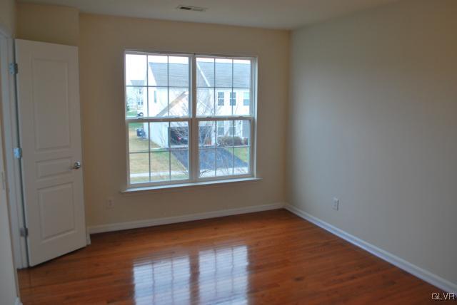 8685 Lockwood Road Breinigsville, PA 18031 - Photo 17 of 29 Gallery Image 17