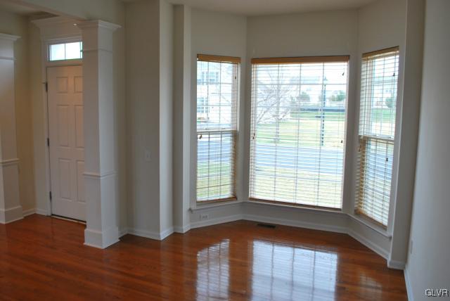8685 Lockwood Road Breinigsville, PA 18031 - Photo 4 of 29 Gallery Image 4