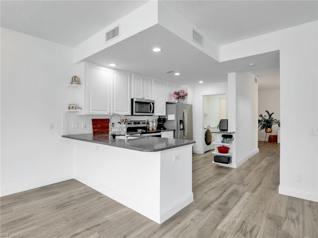 3580 Islandwalk Circle Naples, FL 34119 - Photo 7 of 47