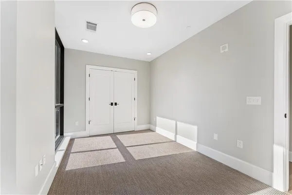 $3,255 | 350 Oliver Avenue, Unit 1005, Pittsburgh, PA 15222