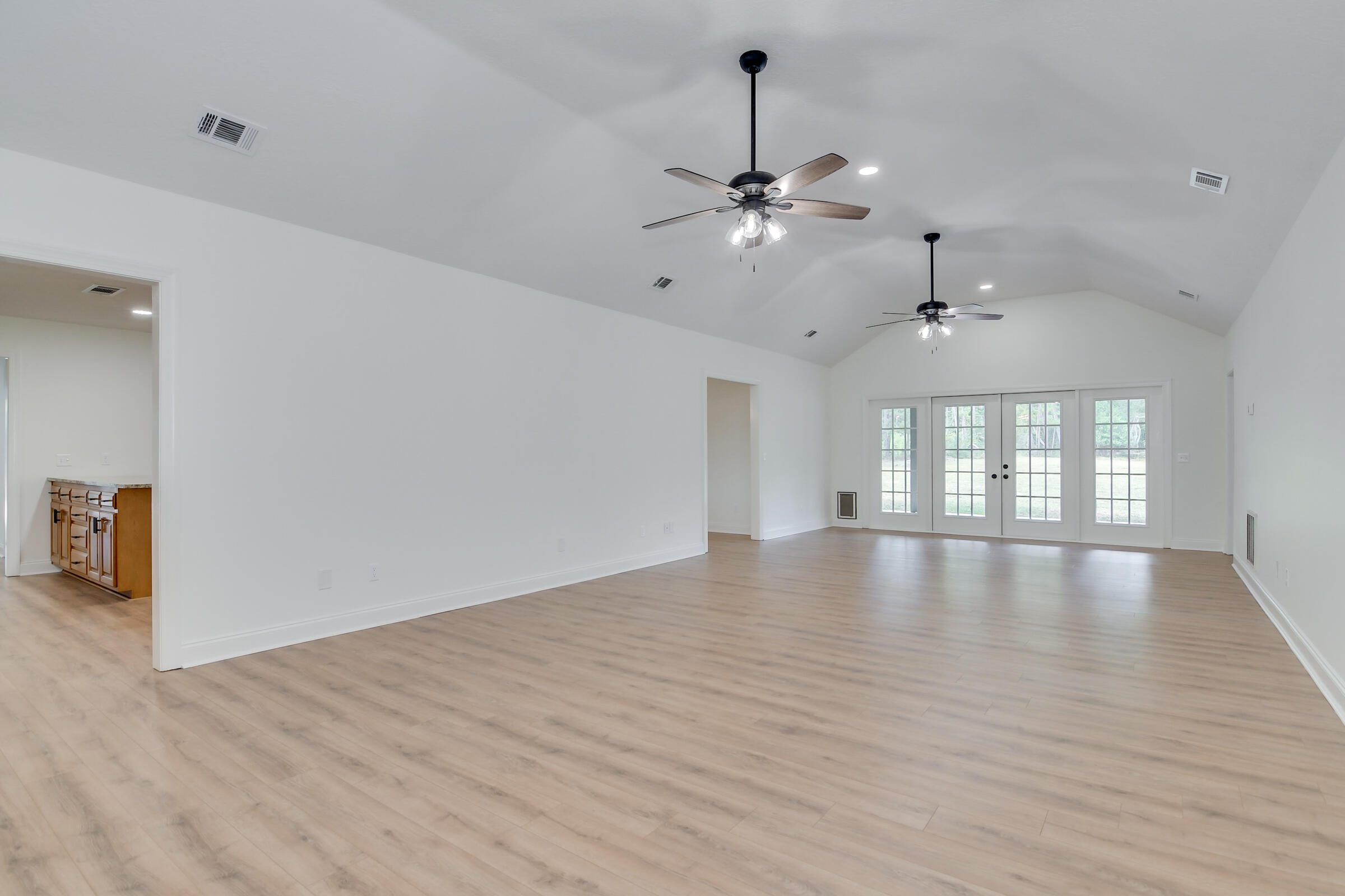 8472 Gregory Road Aiken, SC 29805 - Photo 6 of 39 009