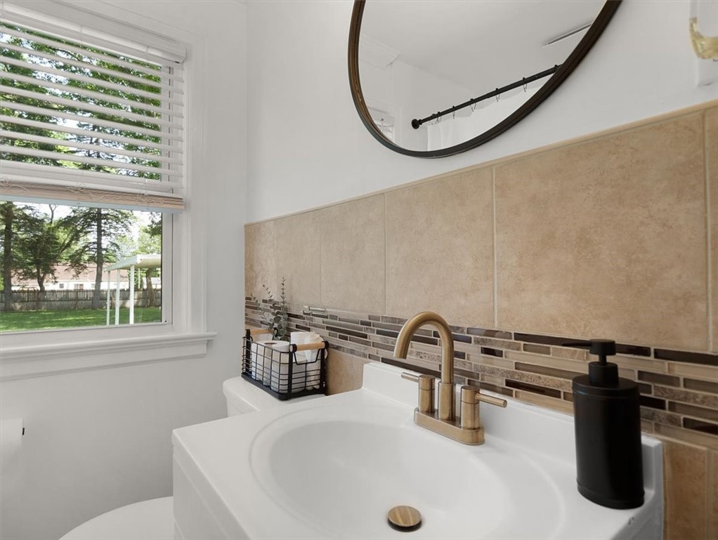 151 Belmont Road Greece, NY 14612 - Photo 22 of 50