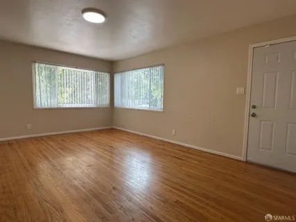 $640,000 | 3530-3532 Seminary Avenue, Oakland, CA 94605