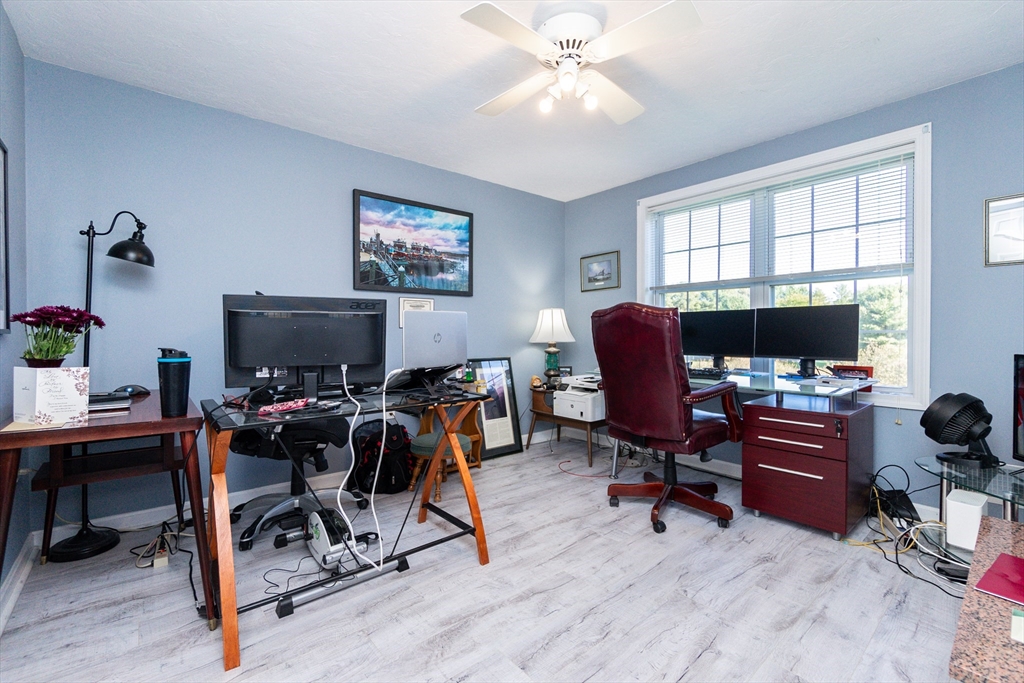 37 Augusta Way, Unit 37 Chelmsford, MA 01863 - Photo 21 of 34