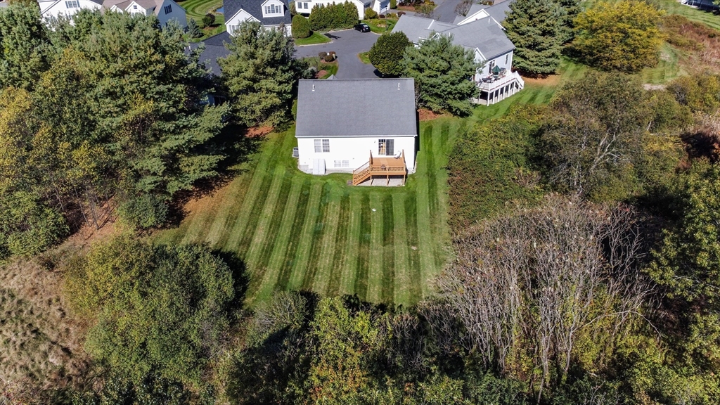 37 Augusta Way, Unit 37 Chelmsford, MA 01863 - Photo 29 of 34