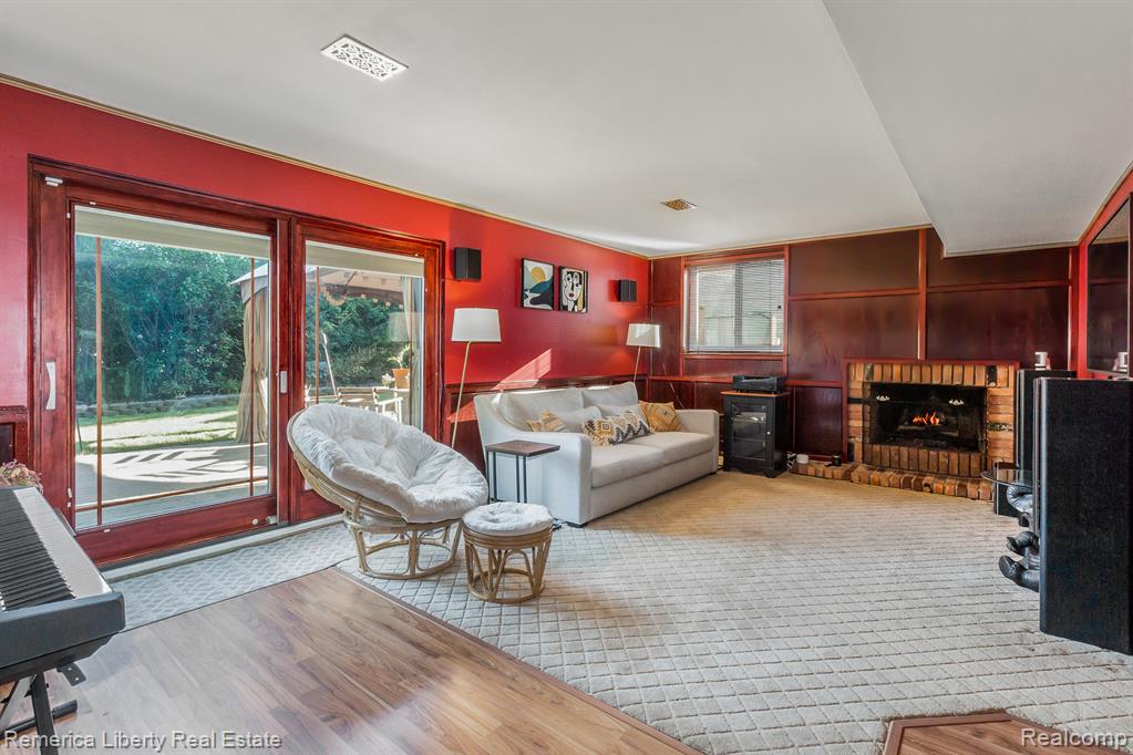 464 Welch Road Northville, MI 48167 - Photo 24 of 28