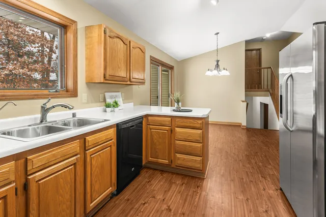 $439,900 | 429 Meander Wood Road, Oregon, WI 53575