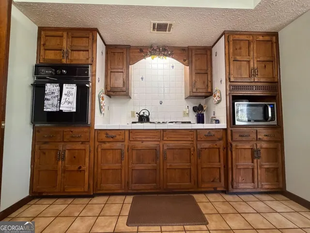 $347,500 | 77 Jimmy Boatright Drive, Hazlehurst, GA 31539