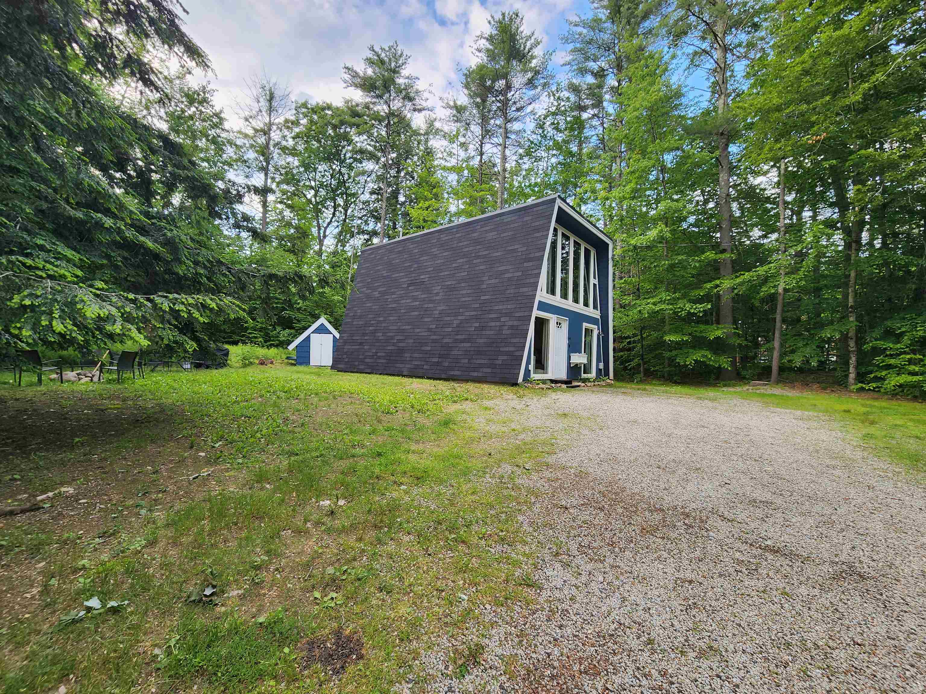 64 Dalton Drive Barnstead, NH 03225 - Photo 3 of 39