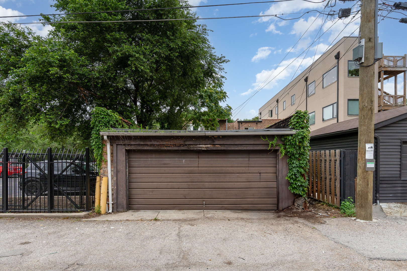 5239 South Ingleside Avenue Chicago, IL 60615 - Photo 24 of 25 a front view of a house with garage