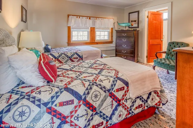 $1,995,000 | 47 East Chop Drive, Unit 3, Oak Bluffs, MA 02557