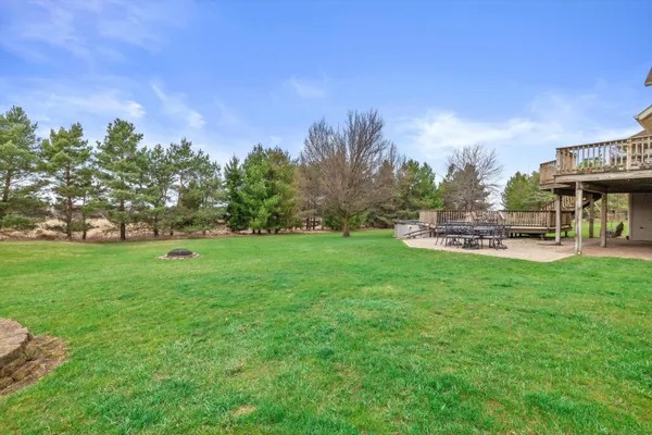 $1,150,000 | 820 172nd Avenue, Paris, WI 53182