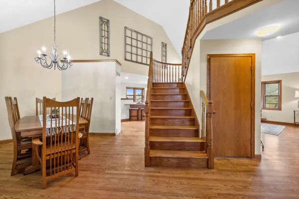 $1,150,000 | 820 172nd Avenue, Paris, WI 53182