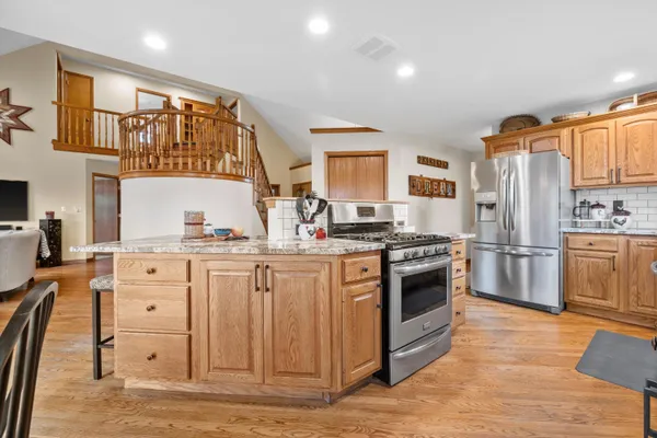 $1,150,000 | 820 172nd Avenue, Paris, WI 53182