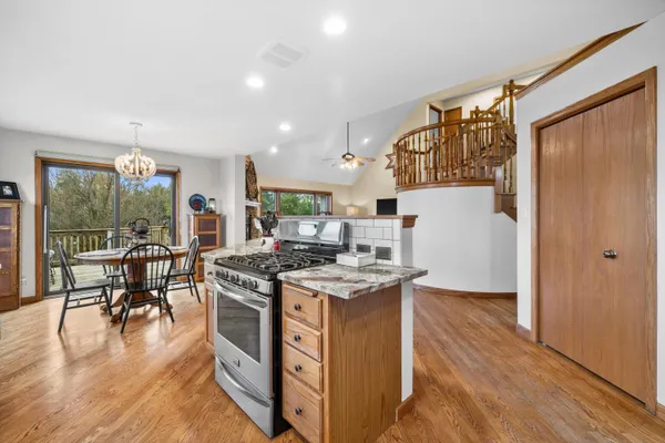 $1,150,000 | 820 172nd Avenue, Paris, WI 53182