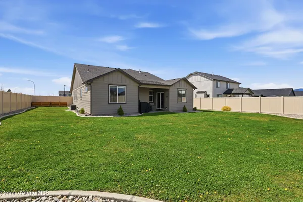 $700,000 | 4495 May Ella Loop, Post Falls, ID 83854