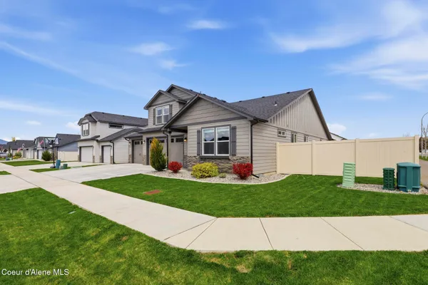 $700,000 | 4495 May Ella Loop, Post Falls, ID 83854